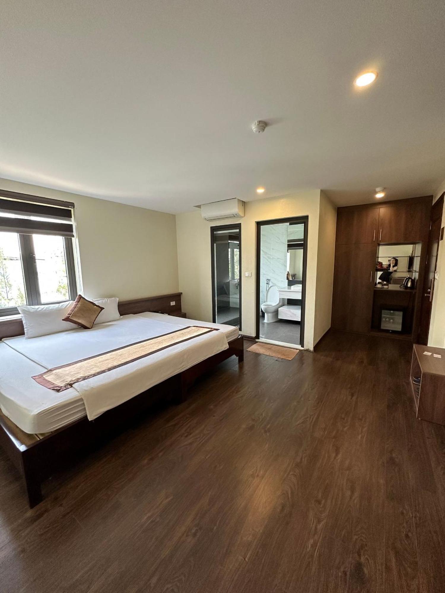 הלונג Boston Halong Hotel מראה חיצוני תמונה